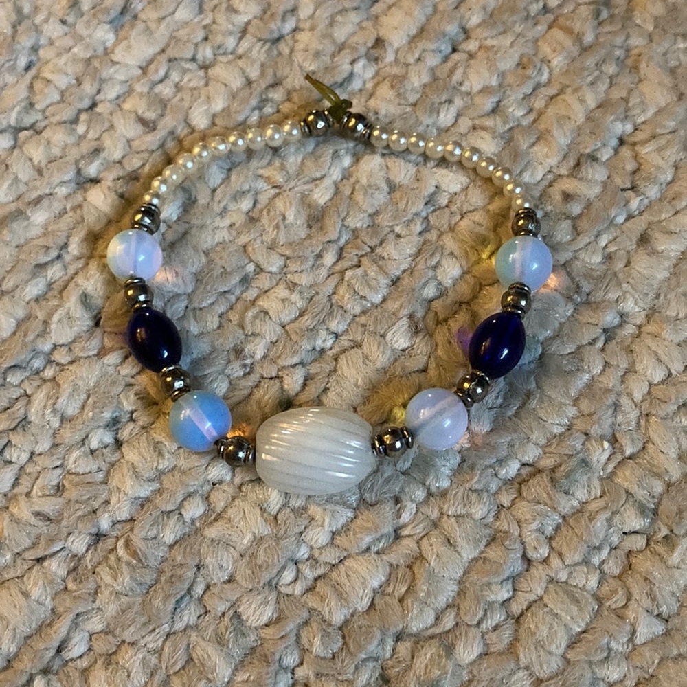 ladies gemstone bracelet
